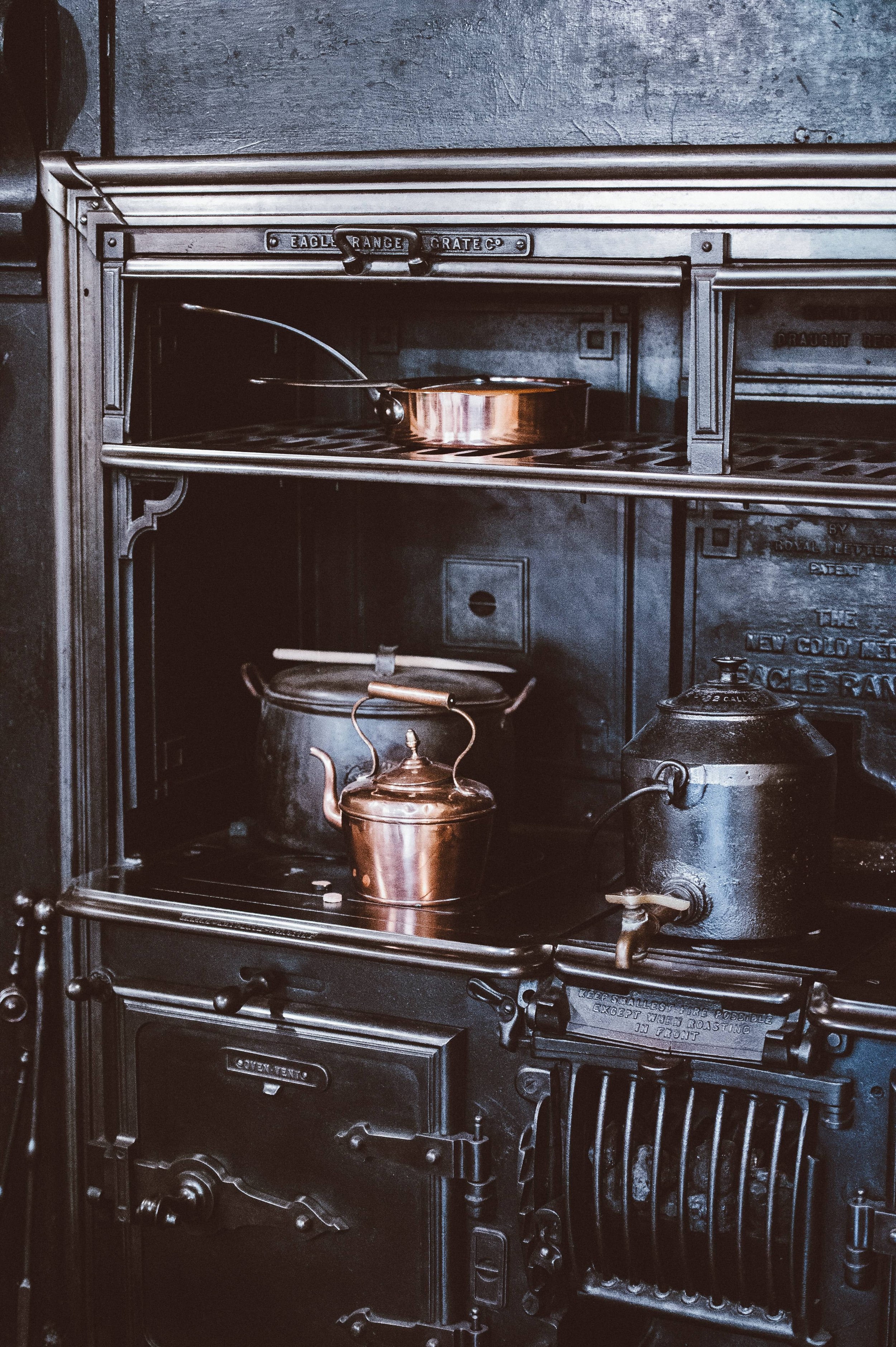 The History of the Modern Kitchen: History of the kitchen